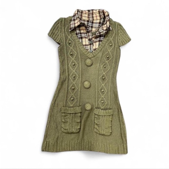 Dresses & Skirts - Green Knit Dress with Plaid Shirt